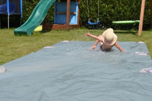 Wasserrutsche Ferienspaß Spaß haben (2)