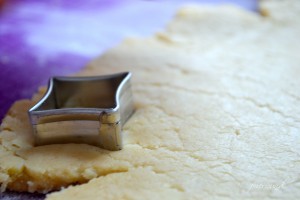 Zitronen-Butter-Gebaeck - Ausstechen