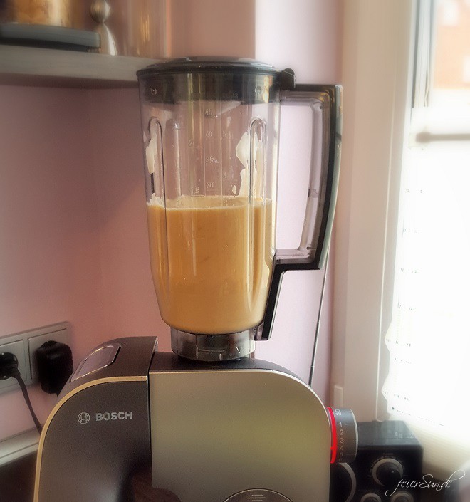 Smoothie winterliche Energiebome Mixer