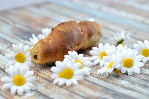 Stockbrot_Lagerfeuerromantikfuer-groß-und-klein_Ergebnis_leckeres-Stockbrot