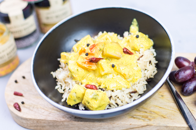 Ein fruchtiges Haehnchen-Mango-Curry-mit Kokosmilch ist super schnell gemacht und schmeckt herlich. Ein Rezept aus meiner Kueche.