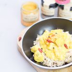 Ein fruchtiges Haehnchen-Mango-Curry-mit Kokosmilch ist super schnell gemacht und schmeckt herlich. Ein Rezept aus meiner Kueche.