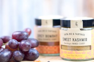 fruchtiges-haehnchen-mango-curry-mit-kokosmilch_Gewuerze_SoulSpice