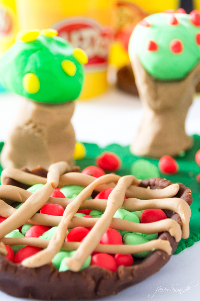 Spielend lernen macht allen Kindern Freude. Unter dem Motto "regionale Köstlichkeiten" rufe ich mit Haspro zum Play-Doh Kindergartenpreis auf