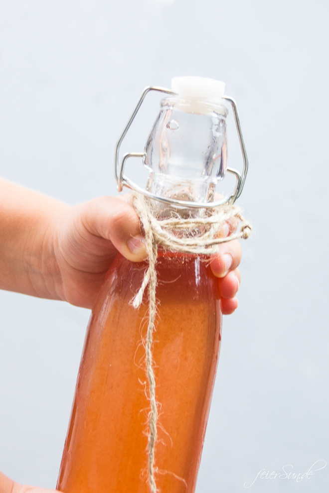 feierSun.de zeigt wie Du aus Gemüse einen Sirup selber machen kannst. Das Rezept für Wassermelonen-Sirup macht die Wassermelone trinkbar. feierSun.de 