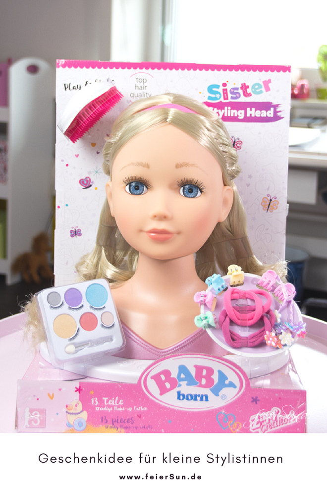 Großer Spielspaß für kleine Nachwuchs-Stylistinnen und das perfekte Geschenk ist die BABY born® Sister Styling. Ein Frisierkopf und Puppenkopf von Zapf Creation // #Geschenkidee von feierSun.de