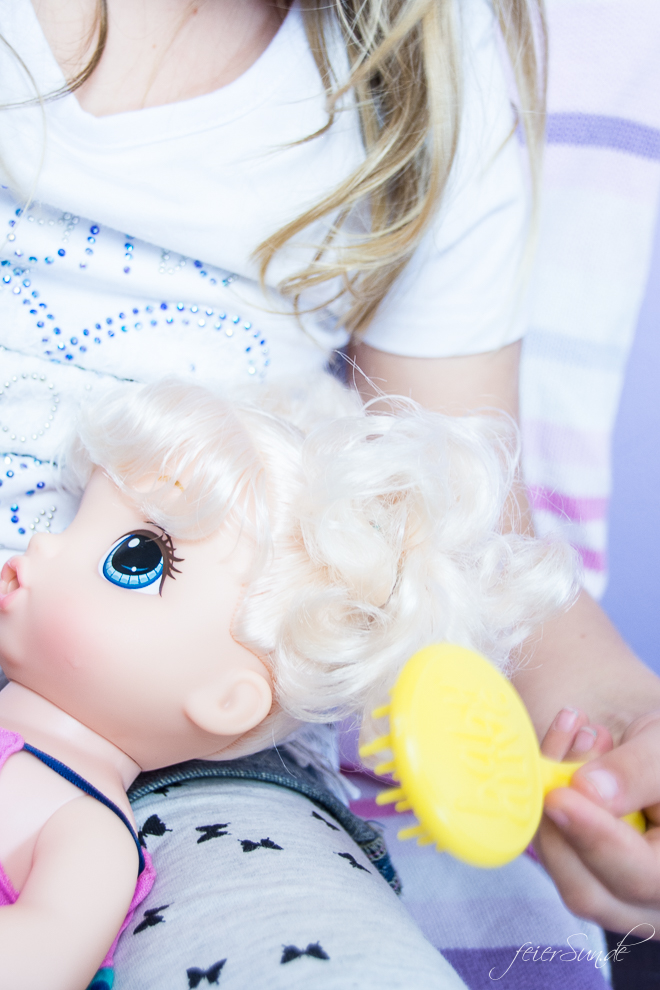 Geschenkidee für Deine Puppenmama: die BabY ALivE bAbY Leckerschmecker. Mädchen spielen gerne und umsorgen und füttern. // #Inspiration #Geschenkidee #Geschenktipp auf feierSun.de 