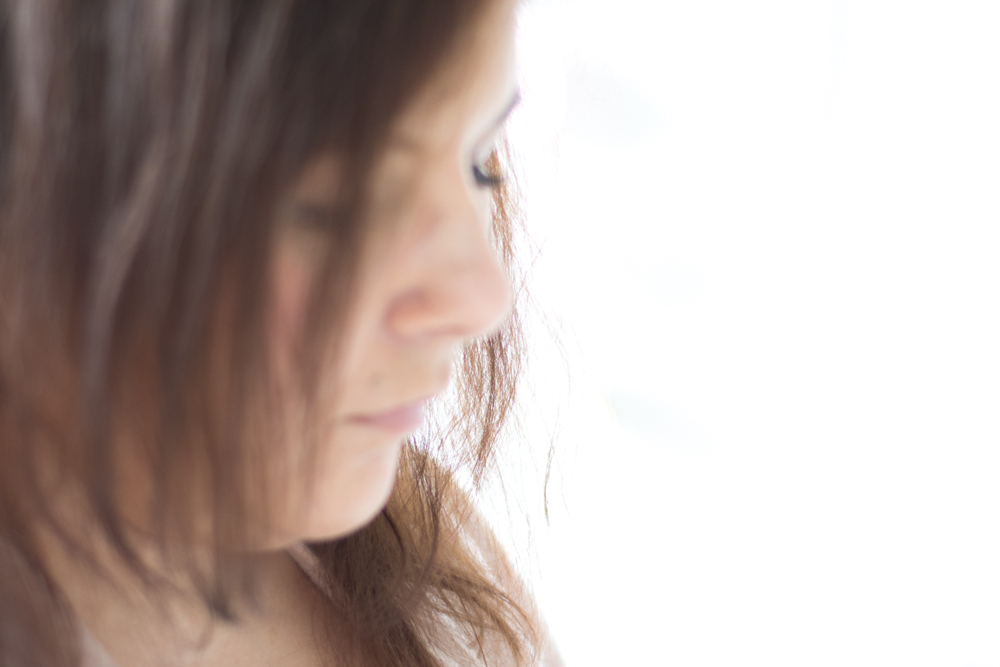 Manche Menschen sind laut, emotional und auffällig. Andere sind leise und still. Sie scheinen beinahe unscheinbar und dann gibt es die Menschen dazwischen und alle fragen sich: siehst du mich? Über den Wunsch gesehen zu werden.