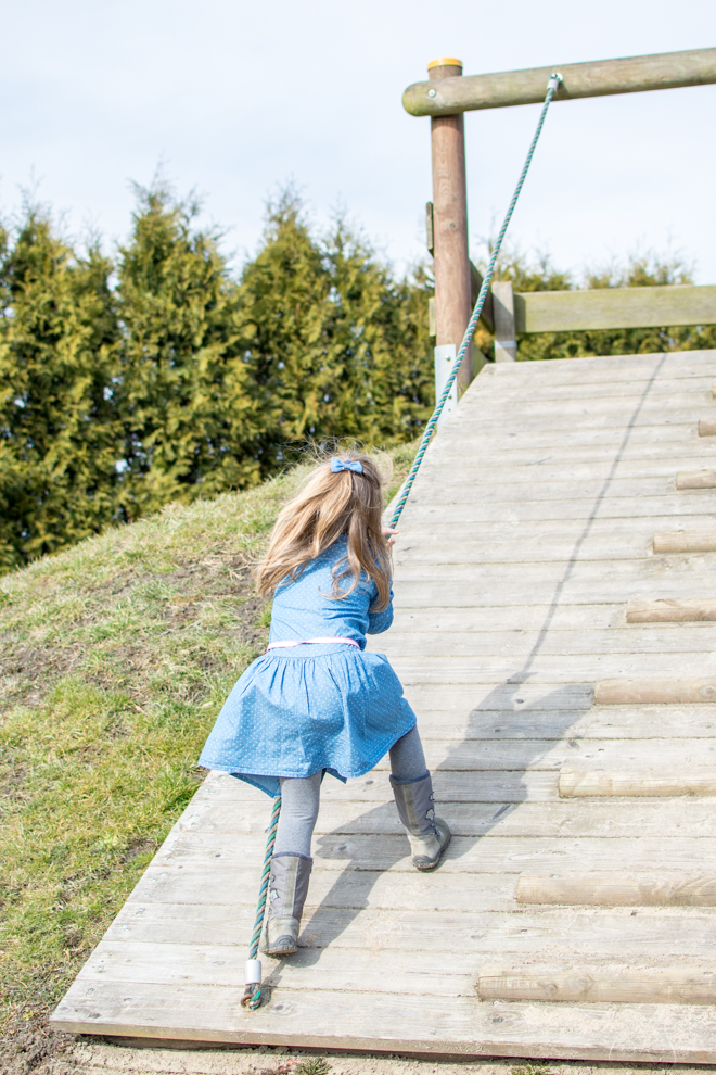Kinder-Kleidung mieten statt kaufen. Babykleidung und Kinderkleidung mieten mit Tchibo Share geht das ganz einfach. Nachhaltig und günstig. Geld sparen Kindersachen weitergeben. Einfach mieten. Einfache Auswahl von schöner Kinderkleidung. Weil Kinder schnell wachsen. Schöne Kindermode mieten. #feierSun #feierSunMode #Mode #Kindermode #ModefürKinder #Kindermode