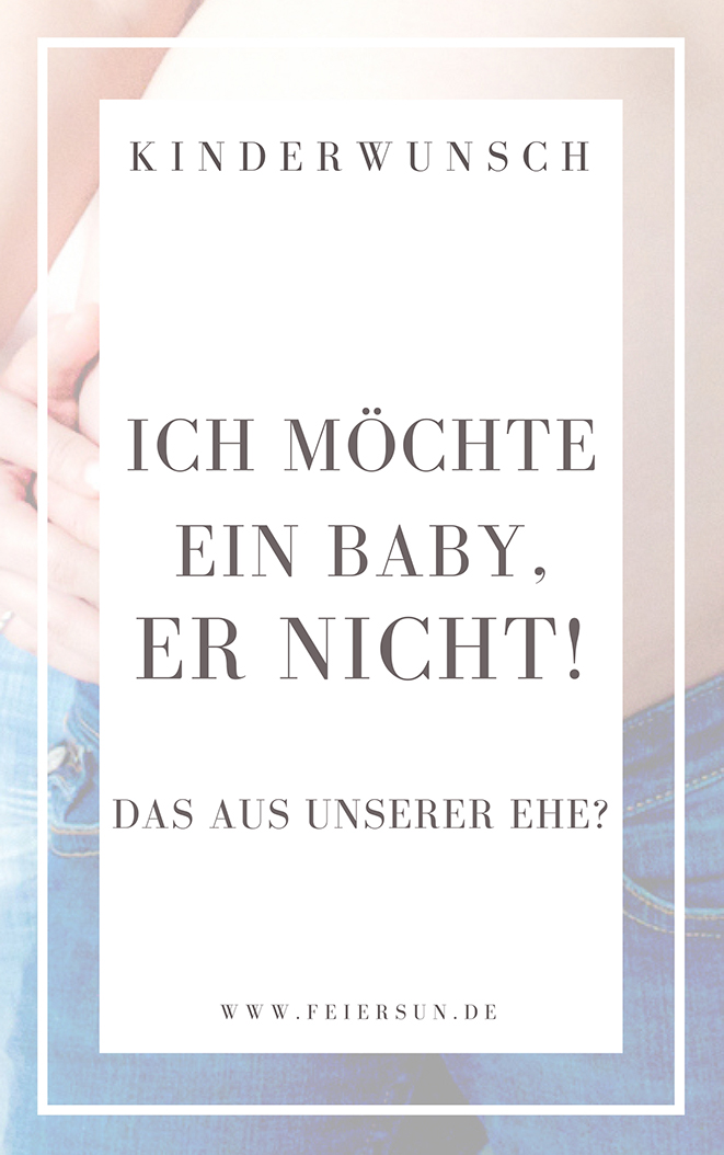 im Vordergrund steht der Text "Kinderwunsch - Ich möchte ein baby, er nicht! - das aus unserer ehe? - www.feiersun.de " auf weißem Grund. Im Hintergrund dahinter ist eine schwangere Frau die ihren nackten babybauch zeigt, denn sie trägt nur eine Jeans. Ihr mann, ebenfalls in jeans steht hinter ihr und hält den babybauch von hinten mit der einen und sie mit dem anderen in der hand. 