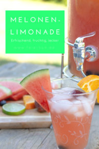 Wassermelonen Limonade selber machen. Leckere Rezept. Ideen für den Sommer. Ideen mit Wasssermelone: Wassermelonen-Limonade ohne Zucke. Perfekte Ideen für Sommer Rezepte Erfrischung pur - leckere Limo. #feierSun #Melonenlimonade. #wassermelone #rezepte #wassermelonenlimonade #mocktail