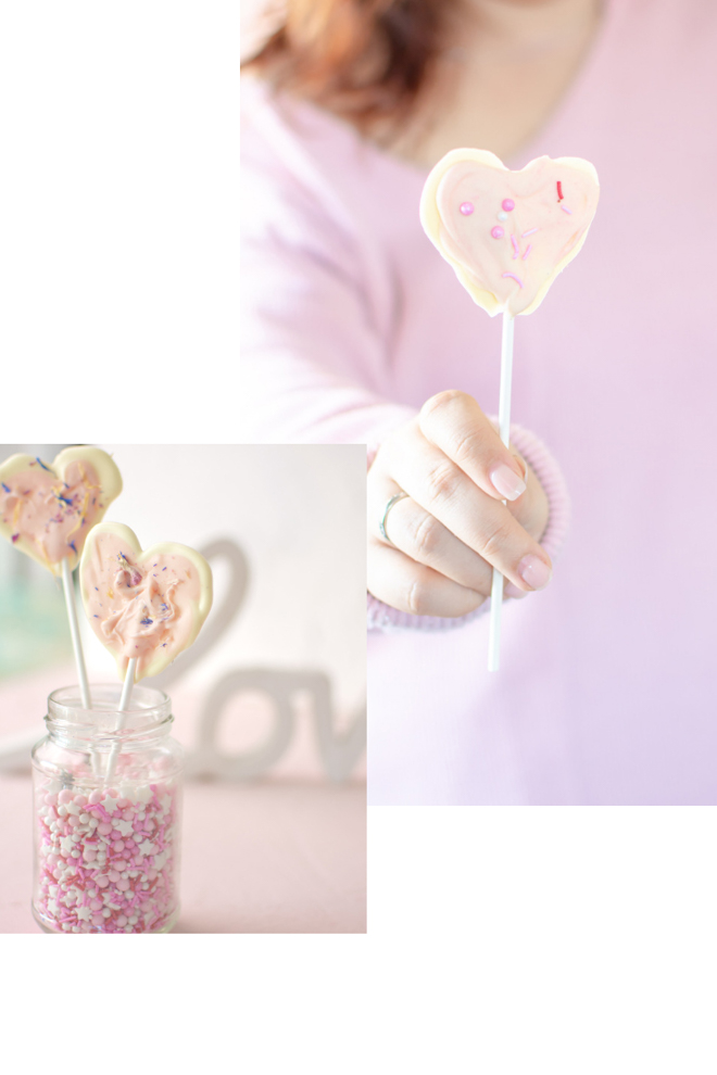 Ich schenk dir mein Herz | mEin Herz aus Schokolade ist eine tolle Aufmerksamkeit. Nicht nur zum Muttertag oder Valentinstag schmecken Schoko-Herzen am Stiel Geschenktipp zum Muttertag. Schokolade am Stiel. Muttertagsgeschenk - Schokoherzen. Leckere Schokolade. Vegan. VOllmilch. Weiße Schokolade. Streusel. SuperStreusel. Super geschenkidee. Blit DiY | #feierSun #feierSunFood #feierSunDiY
