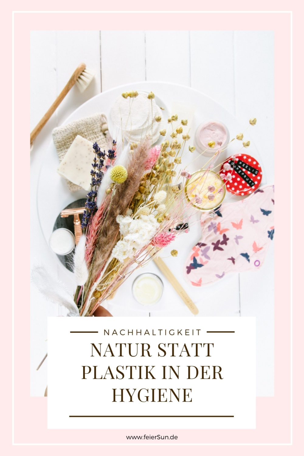 Natur statt Plastik in der Hygiene | Nachhaltiges Bad nachhaltige Slipeinlagen und Stoffbinden. Mit Periodentassen und Menstruationscup vermeintest Du Müll während deiner Periode und zwischen den Tagen.